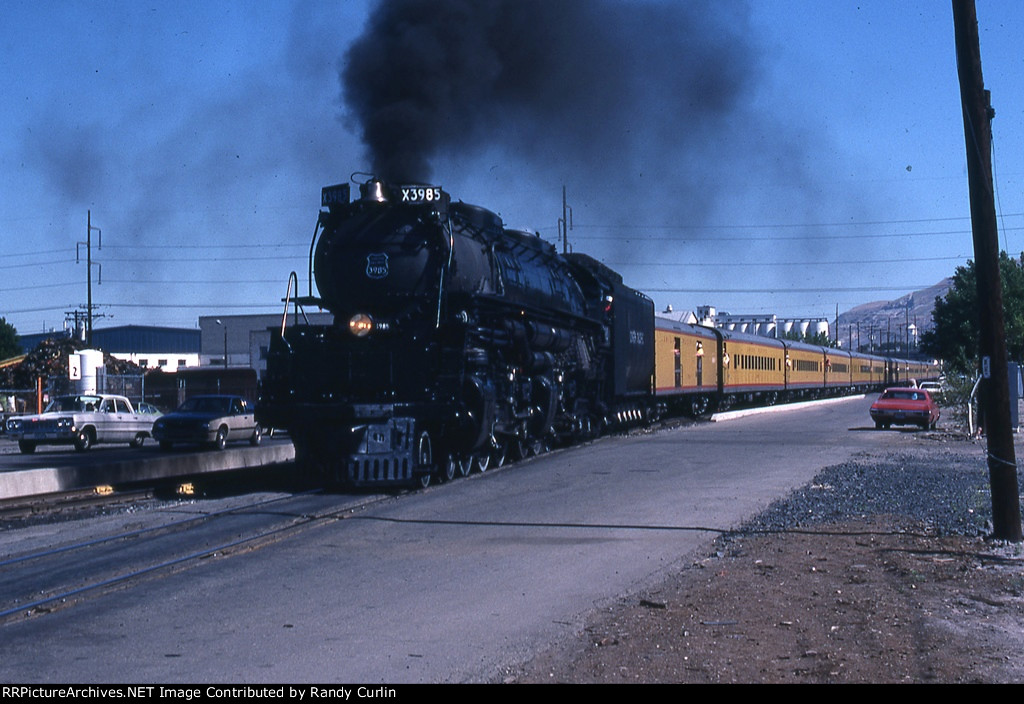 UP 3985 departing for Provo 